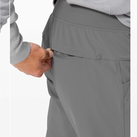 Lululemon abc jogger mens small 30’ inseam good condition, no imperfections - Picture 3 of 10